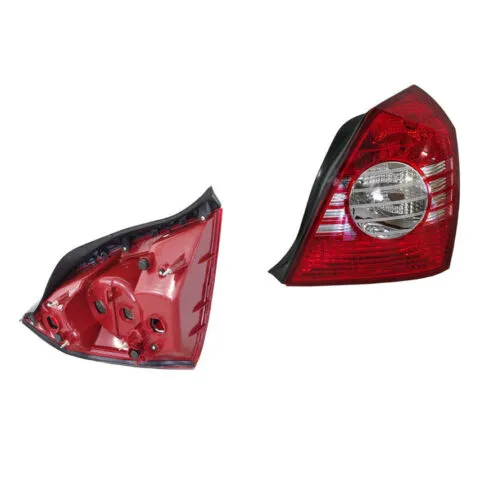 Right Tail Light for Hyundai Elantra XD Sedan (10/2003 to 8/2006)