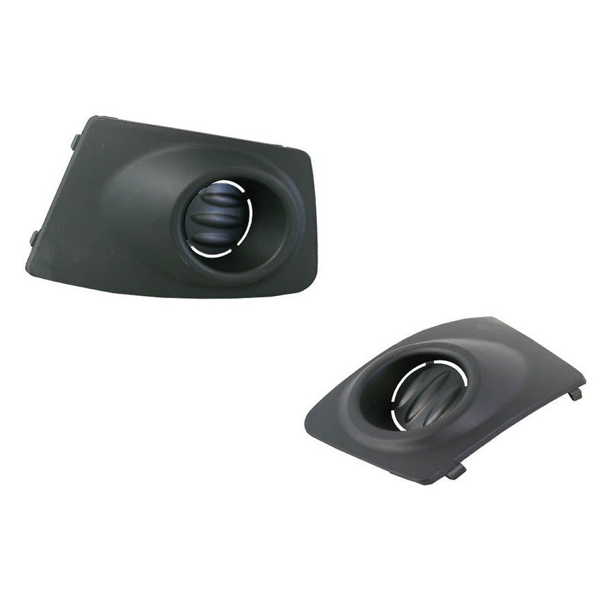 Left Fog Light Cover for Mitsubishi Triton MN (9/2009 to 3/2015)