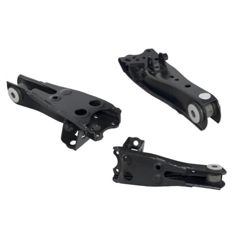 Right Front Lower Control Arm for Toyota HiAce TRH KDH Van (1/2005 to 2/2019)