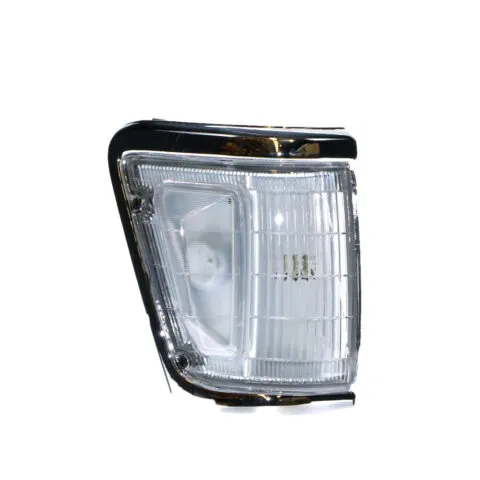 Right Front Corner Light for Toyota Hilux 4WD Utility, Chrome Trim with Clear Hump (10/1991 to 8/1997)