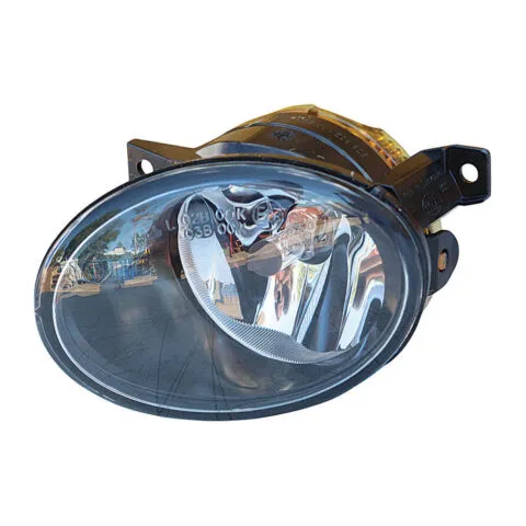Left Fog Light for Volkswagen Amarok Utility (6/2012 to 11/2016)